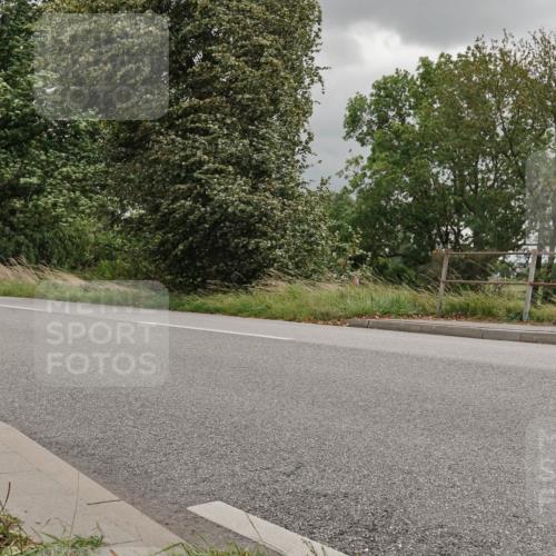 30.08.2026 - Elbe Triathlon Hamburg Michael Burmester http://msf.ph/oto/10056294 30.08.2026 13:40:08 Radfahren  meine-sportfotos.de