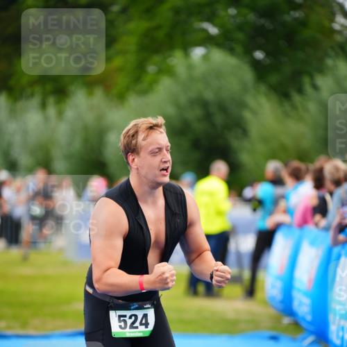 30.08.2026 - Elbe Triathlon Hamburg LAZAROV Photography http://msf.ph/oto/10056347 30.08.2026 11:09:27 Ziel 505, 524, 681, 751 meine-sportfotos.de