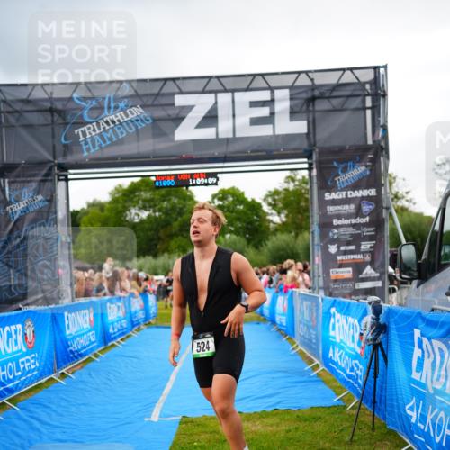 30.08.2026 - Elbe Triathlon Hamburg LAZAROV Photography http://msf.ph/oto/10056353 30.08.2026 11:09:29 Ziel 505, 524, 539, 681, 751 meine-sportfotos.de