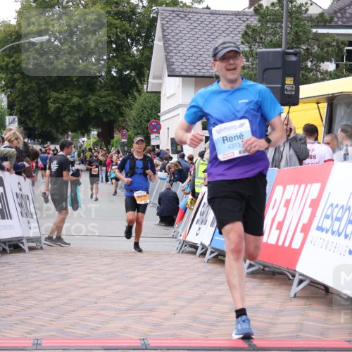 30.08.2026 - Blankeneser Heldenlauf Lena Gebhardt http://msf.ph/oto/10056356 30.08.2026 12:11:21 Ziel 2320, 2912, 4373, 4445 meine-sportfotos.de