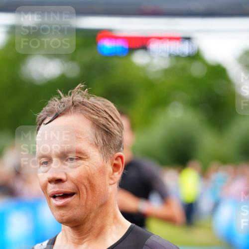 30.08.2026 - Elbe Triathlon Hamburg LAZAROV Photography http://msf.ph/oto/10056364 30.08.2026 11:09:36 Ziel 505, 539, 624, 681, 751, 1164 meine-sportfotos.de