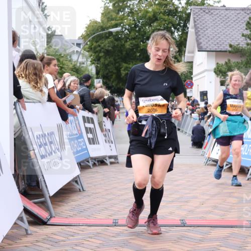 30.08.2026 - Blankeneser Heldenlauf Lena Gebhardt http://msf.ph/oto/10056399 30.08.2026 12:11:38 Ziel 2086, 2438, 2541 meine-sportfotos.de