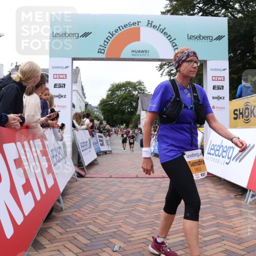 30.08.2026 - Blankeneser Heldenlauf Lena Gebhardt http://msf.ph/oto/10056432 30.08.2026 12:11:50 Ziel 2436, 2803 meine-sportfotos.de