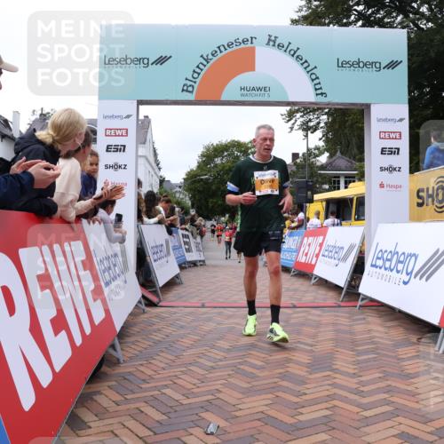 30.08.2026 - Blankeneser Heldenlauf Lena Gebhardt http://msf.ph/oto/10056461 30.08.2026 12:11:58 Ziel 2180, 2308 meine-sportfotos.de