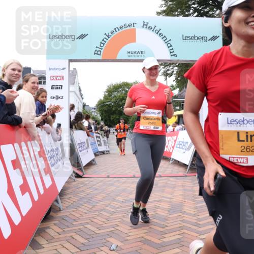 30.08.2026 - Blankeneser Heldenlauf Lena Gebhardt http://msf.ph/oto/10056503 30.08.2026 12:12:06 Ziel 2562, 2621, 2923 meine-sportfotos.de