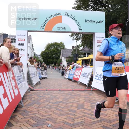 30.08.2026 - Blankeneser Heldenlauf Lena Gebhardt http://msf.ph/oto/10056610 30.08.2026 12:12:36 Ziel 2416, 2664 meine-sportfotos.de