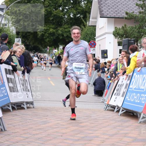 30.08.2026 - Blankeneser Heldenlauf Lena Gebhardt http://msf.ph/oto/10056617 30.08.2026 12:12:44 Ziel 4335 meine-sportfotos.de