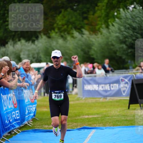 30.08.2026 - Elbe Triathlon Hamburg LAZAROV Photography http://msf.ph/oto/10056641 30.08.2026 11:12:14 Ziel 769, 1039 meine-sportfotos.de
