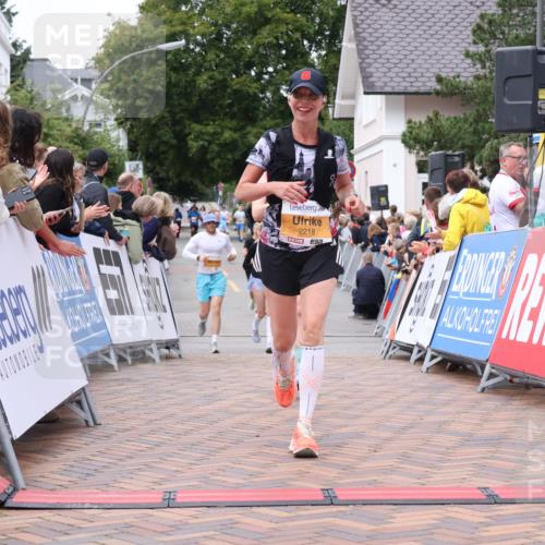 30.08.2026 - Blankeneser Heldenlauf Lena Gebhardt http://msf.ph/oto/10056655 30.08.2026 12:13:04 Ziel 2218, 2656 meine-sportfotos.de