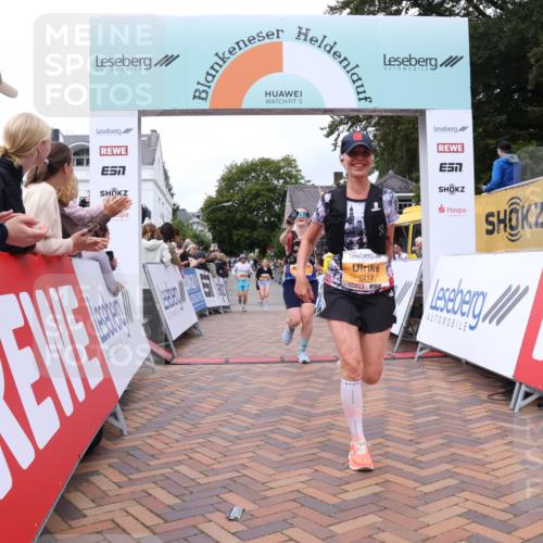 30.08.2026 - Blankeneser Heldenlauf Lena Gebhardt http://msf.ph/oto/10056666 30.08.2026 12:13:06 Ziel 2218, 2656 meine-sportfotos.de