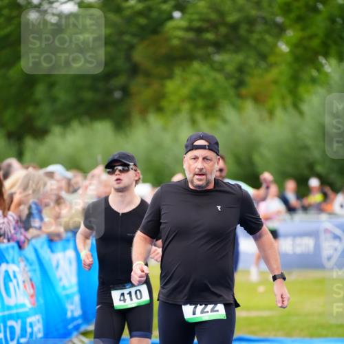 30.08.2026 - Elbe Triathlon Hamburg LAZAROV Photography http://msf.ph/oto/10056712 30.08.2026 11:12:39 Ziel 410, 612, 632, 722 meine-sportfotos.de