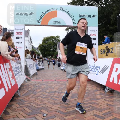 30.08.2026 - Blankeneser Heldenlauf Lena Gebhardt http://msf.ph/oto/10056815 30.08.2026 12:13:55 Ziel 2734, 2883, 4411 meine-sportfotos.de