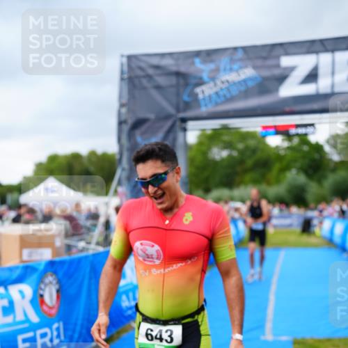 30.08.2026 - Elbe Triathlon Hamburg LAZAROV Photography http://msf.ph/oto/10056876 30.08.2026 11:13:52 Ziel 724, 731, 869, 1030, 1088 meine-sportfotos.de