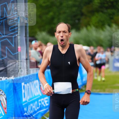 30.08.2026 - Elbe Triathlon Hamburg LAZAROV Photography http://msf.ph/oto/10056879 30.08.2026 11:13:53 Ziel 724, 731, 869, 1030, 1088 meine-sportfotos.de