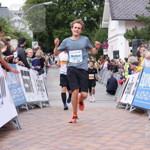 30.08.2026 - Blankeneser Heldenlauf Lena Gebhardt http://msf.ph/oto/10056909 30.08.2026 12:14:27 Ziel 2130, 4023, 4044, 4484 meine-sportfotos.de