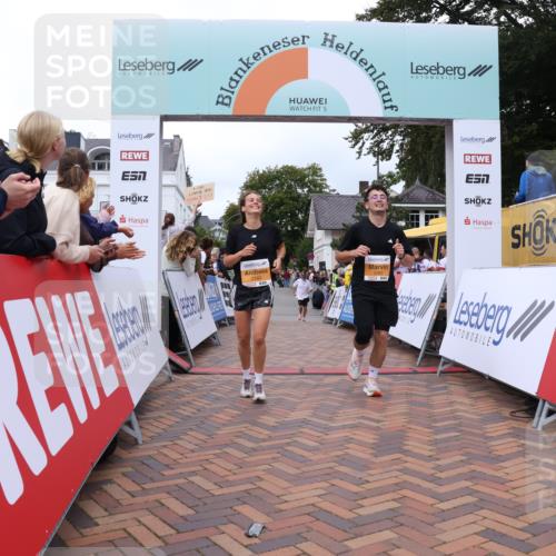 30.08.2026 - Blankeneser Heldenlauf Lena Gebhardt http://msf.ph/oto/10056945 30.08.2026 12:14:35 Ziel 2012, 2130, 2282, 2283, 4044 meine-sportfotos.de