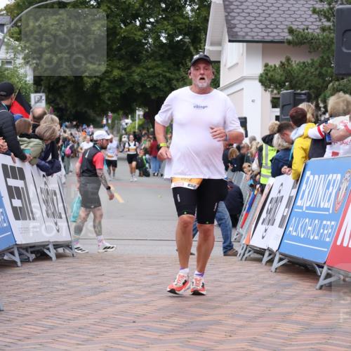 30.08.2026 - Blankeneser Heldenlauf Lena Gebhardt http://msf.ph/oto/10056959 30.08.2026 12:14:38 Ziel 2012, 2130, 2282, 2283 meine-sportfotos.de