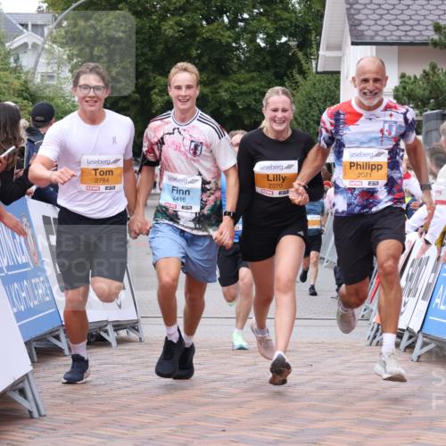 30.08.2026 - Blankeneser Heldenlauf Lena Gebhardt http://msf.ph/oto/10057044 30.08.2026 12:15:14 Ziel 2070, 2071, 2676, 2784, 4031, 4416 meine-sportfotos.de
