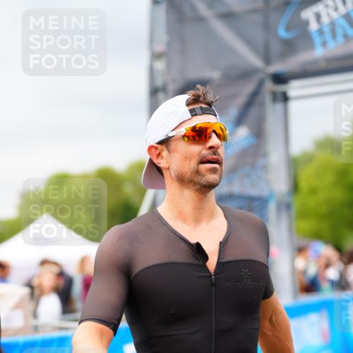 30.08.2026 - Elbe Triathlon Hamburg LAZAROV Photography http://msf.ph/oto/10057086 30.08.2026 11:16:10 Ziel  meine-sportfotos.de