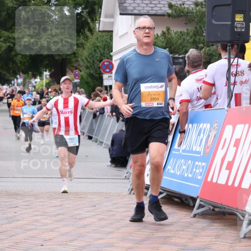 30.08.2026 - Blankeneser Heldenlauf Lena Gebhardt http://msf.ph/oto/10057088 30.08.2026 12:15:21 Ziel 2070, 2071, 2784, 2954, 4031, 4363, 4416 meine-sportfotos.de