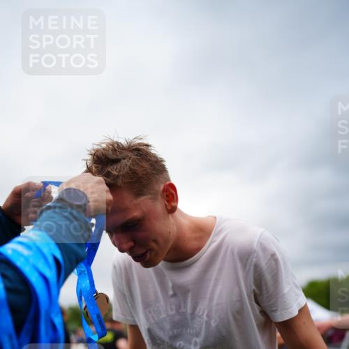 30.08.2026 - Elbe Triathlon Hamburg LAZAROV Photography http://msf.ph/oto/10057093 30.08.2026 11:16:13 Ziel  meine-sportfotos.de