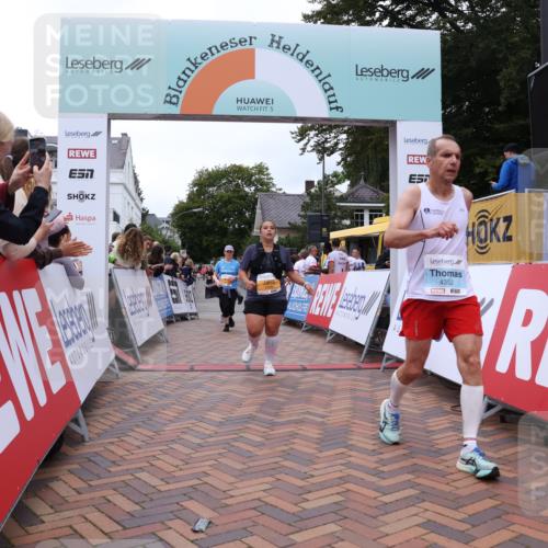 30.08.2026 - Blankeneser Heldenlauf Lena Gebhardt http://msf.ph/oto/10057134 30.08.2026 12:15:31 Ziel 2629, 2634, 2809, 2906, 4264, 4352, 4363 meine-sportfotos.de