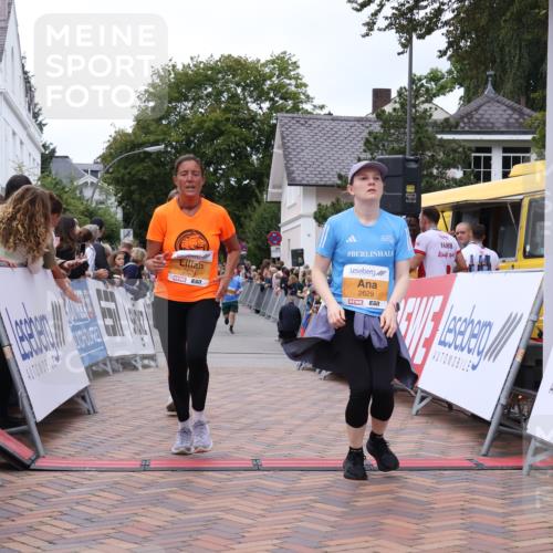 30.08.2026 - Blankeneser Heldenlauf Lena Gebhardt http://msf.ph/oto/10057145 30.08.2026 12:15:34 Ziel 2629, 2634, 2809, 2906, 4264, 4352 meine-sportfotos.de