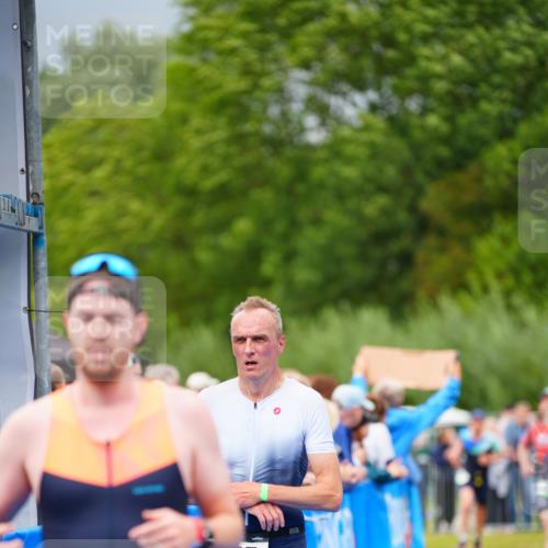 30.08.2026 - Elbe Triathlon Hamburg LAZAROV Photography http://msf.ph/oto/10057153 30.08.2026 11:17:00 Ziel 435, 526, 631, 997, 1004 meine-sportfotos.de