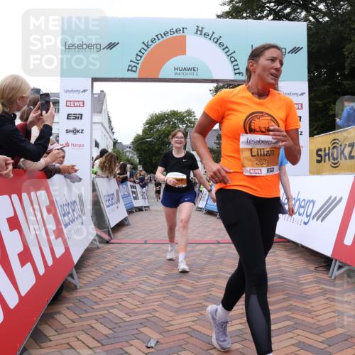 30.08.2026 - Blankeneser Heldenlauf Lena Gebhardt http://msf.ph/oto/10057156 30.08.2026 12:15:36 Ziel 2629, 2634, 2809, 2906, 4264, 4352 meine-sportfotos.de