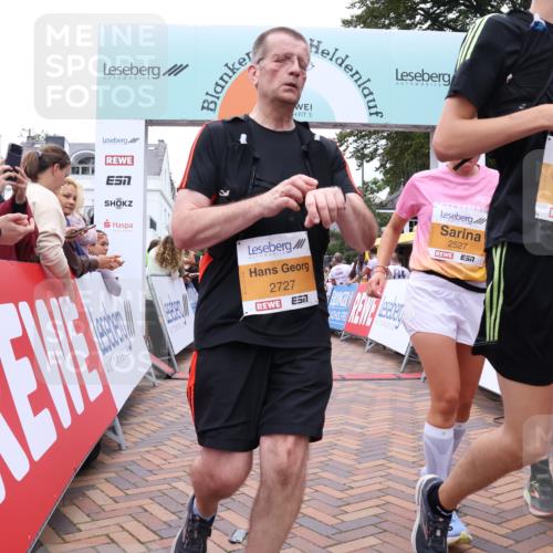 30.08.2026 - Blankeneser Heldenlauf Lena Gebhardt http://msf.ph/oto/10057212 30.08.2026 12:15:46 Ziel 2038, 2527, 2727, 2728, 2866, 4069, 4120 meine-sportfotos.de