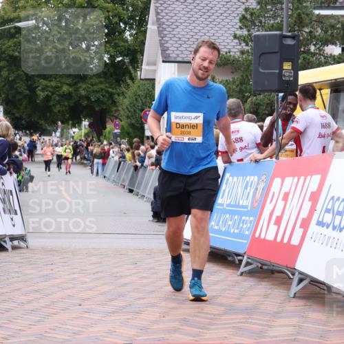 30.08.2026 - Blankeneser Heldenlauf Lena Gebhardt http://msf.ph/oto/10057216 30.08.2026 12:15:48 Ziel 2038, 2527, 2727, 2728, 2866, 4069, 4120 meine-sportfotos.de