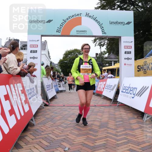30.08.2026 - Blankeneser Heldenlauf Lena Gebhardt http://msf.ph/oto/10057244 30.08.2026 12:16:07 Ziel 2133, 2290, 2606 meine-sportfotos.de