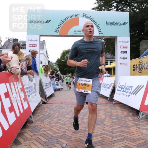 30.08.2026 - Blankeneser Heldenlauf Lena Gebhardt http://msf.ph/oto/10057296 30.08.2026 12:16:18 Ziel 2133, 2290, 2418, 2791, 2898, 4267 meine-sportfotos.de
