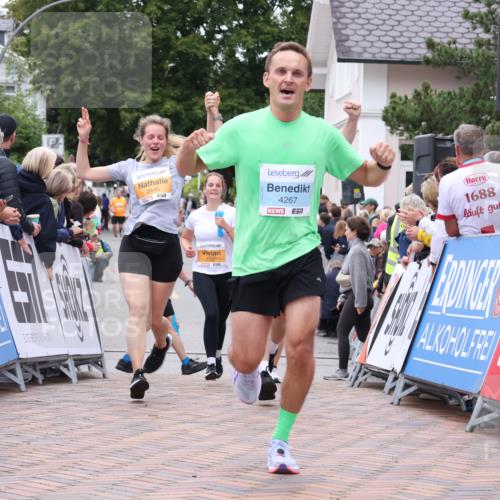 30.08.2026 - Blankeneser Heldenlauf Lena Gebhardt http://msf.ph/oto/10057303 30.08.2026 12:16:21 Ziel 2418, 2445, 2539, 2672, 2791, 2898, 4267 meine-sportfotos.de
