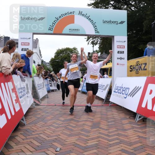 30.08.2026 - Blankeneser Heldenlauf Lena Gebhardt http://msf.ph/oto/10057318 30.08.2026 12:16:24 Ziel 2098, 2418, 2445, 2539, 2672, 2791, 4267 meine-sportfotos.de