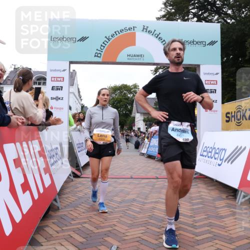 30.08.2026 - Blankeneser Heldenlauf Lena Gebhardt http://msf.ph/oto/10057373 30.08.2026 12:16:39 Ziel 2268, 2309, 4182, 4451 meine-sportfotos.de