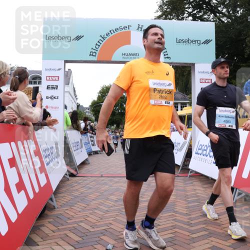 30.08.2026 - Blankeneser Heldenlauf Lena Gebhardt http://msf.ph/oto/10057412 30.08.2026 12:16:50 Ziel 2268, 2882, 4080, 4083 meine-sportfotos.de