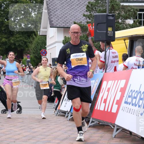 30.08.2026 - Blankeneser Heldenlauf Lena Gebhardt http://msf.ph/oto/10057430 30.08.2026 12:16:57 Ziel 2495, 2742, 2747, 4080 meine-sportfotos.de