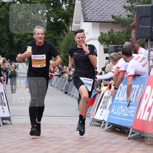 30.08.2026 - Blankeneser Heldenlauf Lena Gebhardt http://msf.ph/oto/10057461 30.08.2026 12:17:09 Ziel 2523, 4243, 4424 meine-sportfotos.de