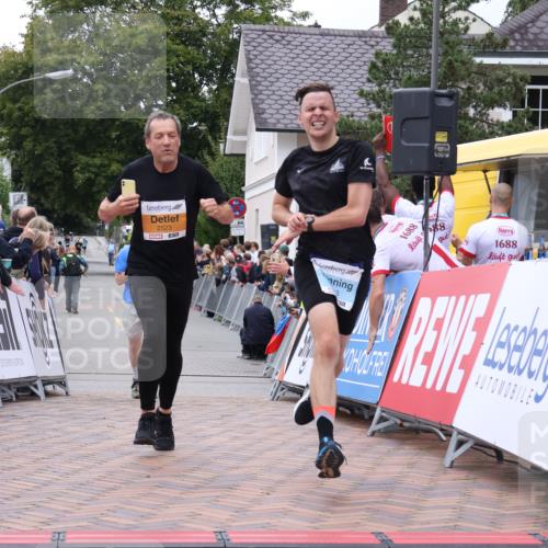 30.08.2026 - Blankeneser Heldenlauf Lena Gebhardt http://msf.ph/oto/10057465 30.08.2026 12:17:09 Ziel 2523, 4243, 4424 meine-sportfotos.de