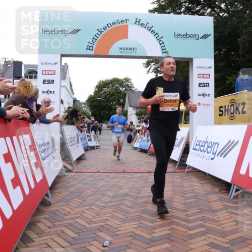 30.08.2026 - Blankeneser Heldenlauf Lena Gebhardt http://msf.ph/oto/10057484 30.08.2026 12:17:12 Ziel 2523, 4243, 4424 meine-sportfotos.de