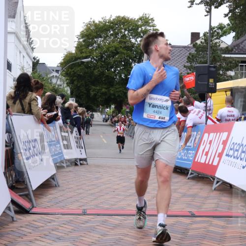 30.08.2026 - Blankeneser Heldenlauf Lena Gebhardt http://msf.ph/oto/10057488 30.08.2026 12:17:13 Ziel 2523, 4243, 4424 meine-sportfotos.de