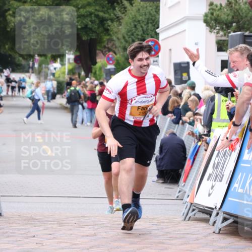 30.08.2026 - Blankeneser Heldenlauf Lena Gebhardt http://msf.ph/oto/10057506 30.08.2026 12:17:19 Ziel 2177, 4424 meine-sportfotos.de