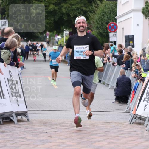 30.08.2026 - Blankeneser Heldenlauf Lena Gebhardt http://msf.ph/oto/10057530 30.08.2026 12:17:41 Ziel 4134 meine-sportfotos.de