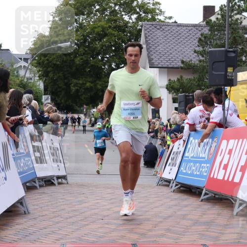 30.08.2026 - Blankeneser Heldenlauf Lena Gebhardt http://msf.ph/oto/10057544 30.08.2026 12:17:45 Ziel 4055, 4134 meine-sportfotos.de