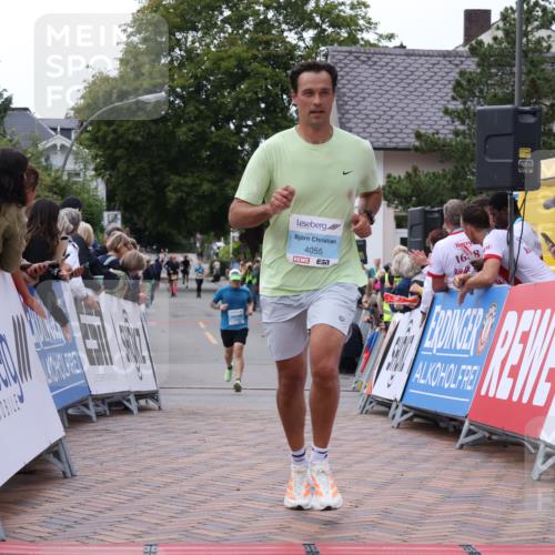 30.08.2026 - Blankeneser Heldenlauf Lena Gebhardt http://msf.ph/oto/10057547 30.08.2026 12:17:45 Ziel 4055, 4134 meine-sportfotos.de