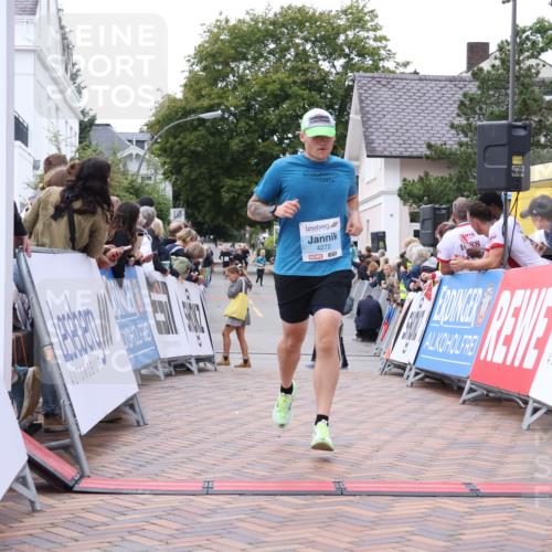 30.08.2026 - Blankeneser Heldenlauf Lena Gebhardt http://msf.ph/oto/10057565 30.08.2026 12:17:50 Ziel 4055, 4134, 4272 meine-sportfotos.de