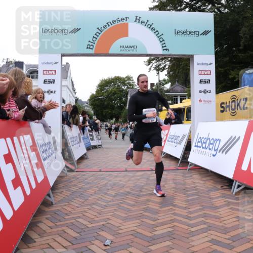 30.08.2026 - Blankeneser Heldenlauf Lena Gebhardt http://msf.ph/oto/10057578 30.08.2026 12:18:04 Ziel 4283 meine-sportfotos.de
