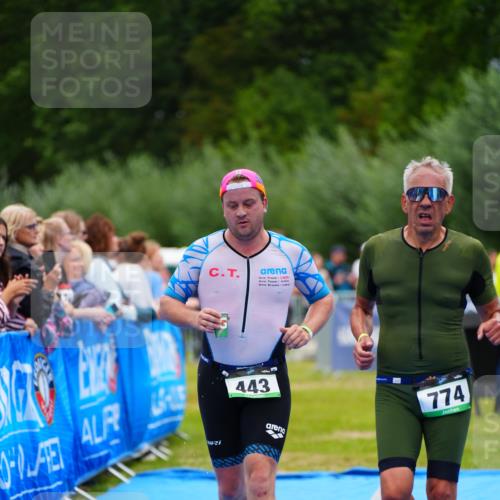 30.08.2026 - Elbe Triathlon Hamburg LAZAROV Photography http://msf.ph/oto/10057629 30.08.2026 11:20:56 Ziel 443, 735, 774, 1212, 1225 meine-sportfotos.de