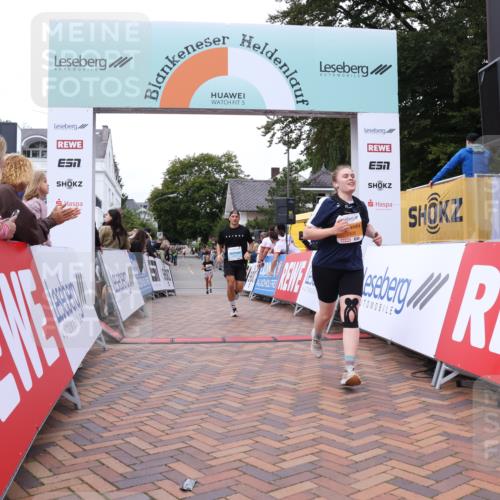 30.08.2026 - Blankeneser Heldenlauf Lena Gebhardt http://msf.ph/oto/10057649 30.08.2026 12:18:24 Ziel 2406, 4103 meine-sportfotos.de